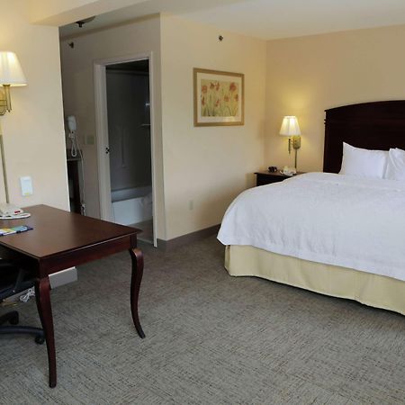 Hampton Inn By Hilton Clinton Kültér fotó