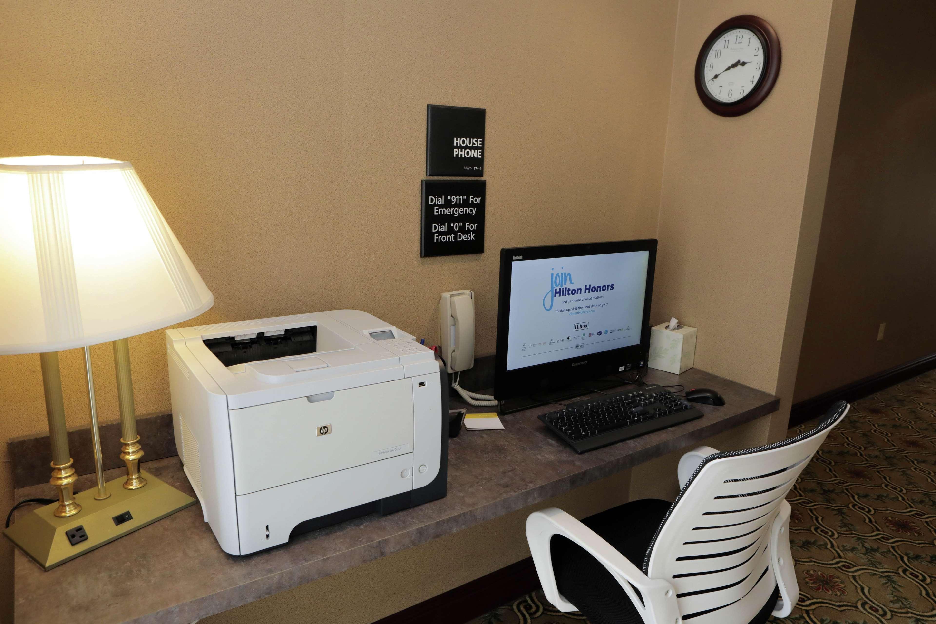 Hampton Inn By Hilton Clinton Kültér fotó