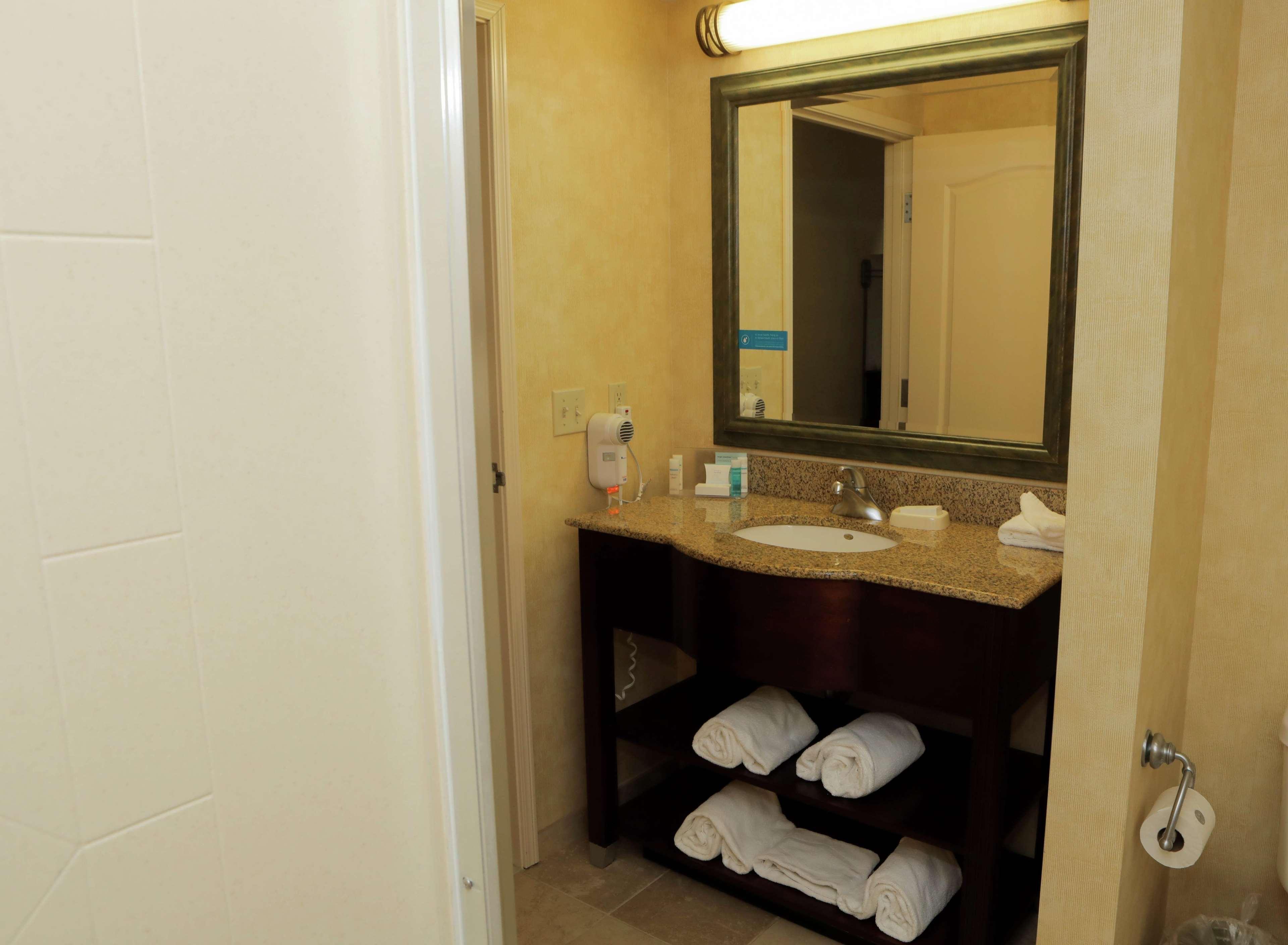 Hampton Inn By Hilton Clinton Kültér fotó